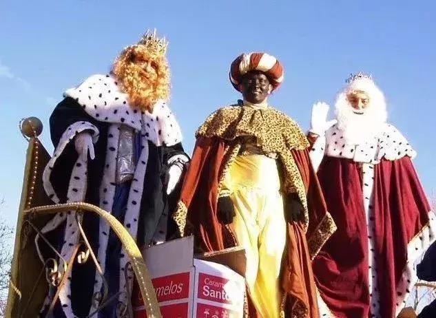 Ежегодно с 5 на 6 января в Испании проводится парад Трех Королей